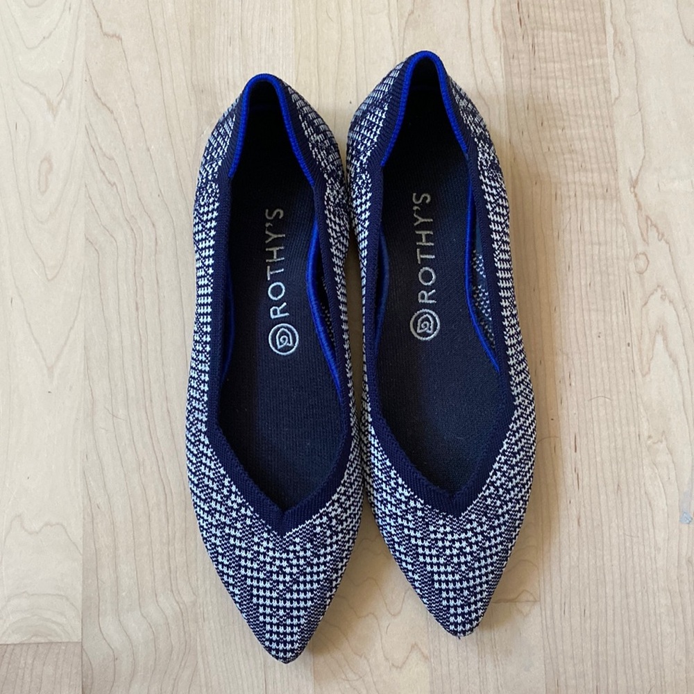 Navy Blue and Ivory Rothy’s Women’s Flats 9.5